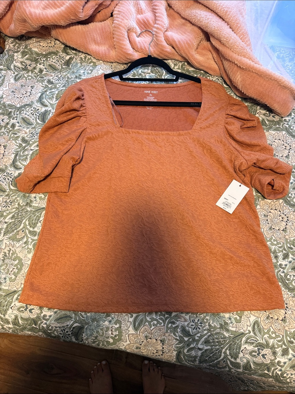 Nine West Burnt Orange Square Neck Puff Sleeve Top